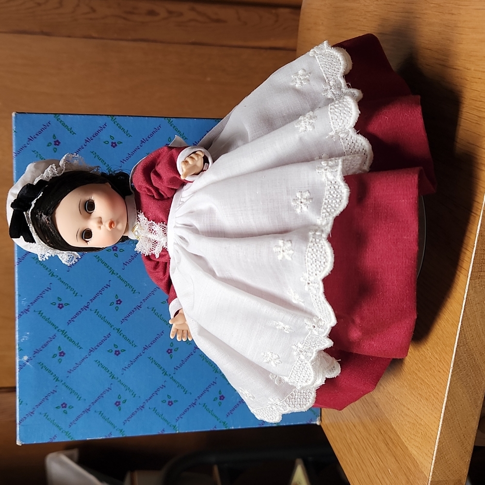 Madame Alexander "Marme" #415